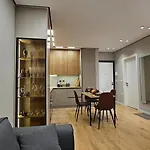 Appartement Kris Tirana