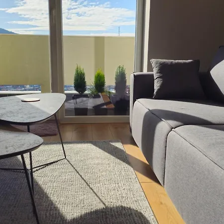 Kris Appartamento Tirana